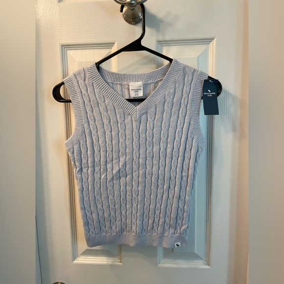 Abercrombie Kids Light Blue Vest - Picture 1 of 5